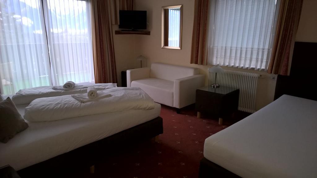 Pension Savisalo Ramsau am Dachstein Exterior photo
